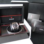 Tudor Black Bay Steel 79730 (2024) - Zwart wijzerplaat 41mm Staal (8/8)