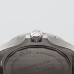 Breitling Avenger A17318 (2019) - Black dial 43 mm Steel case (2/8)