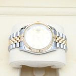 Rolex Datejust 36 116233 (2004) - Champagne wijzerplaat 36mm Goud/Staal (3/7)