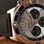 Breitling Chronomat PB0134 (2023) - Blauw wijzerplaat 42mm Staal (5/8)