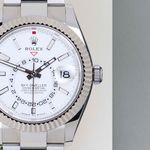 Rolex Sky-Dweller 336934 (2024) - White dial 42 mm Gold/Steel case (5/8)