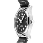 IWC Pilot Mark IW328201 (2026) - Black dial 40 mm Steel case (4/7)