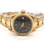 Rolex Lady-Datejust 6917 (1976) - Black dial 26 mm Yellow Gold case (2/5)