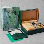 Rolex Submariner Date 16610 (2002) - Zwart wijzerplaat 40mm Staal (3/8)