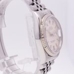 Rolex Datejust 36 16234 (2000) - Zilver wijzerplaat 36mm Staal (2/8)