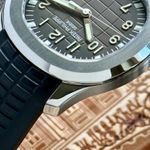 Patek Philippe Aquanaut 5165 (2008) - Black dial 39 mm Steel case (5/16)