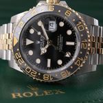 Rolex GMT-Master II 126713GRNR (2025) - Black dial 40 mm Gold/Steel case (4/8)