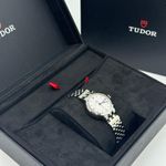 Tudor Clair de Rose 35500 (2026) - Wit wijzerplaat 30mm Staal (3/10)