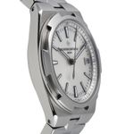 Vacheron Constantin Overseas 4500V/110A-B126 (Unknown (random serial)) - Silver dial 42 mm Steel case (7/8)