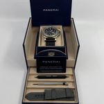 Panerai Submersible PAM01596 (2026) - Black dial 44 mm Steel case (3/8)