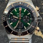 Breitling Chronomat UB0136251L1U1 (2026) - Groen wijzerplaat 44mm Goud/Staal (2/8)