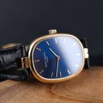Patek Philippe Golden Ellipse 4826 (Unknown (random serial)) - Blue dial 23 mm Yellow Gold case (2/8)