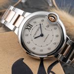 Cartier Ballon Bleu 33mm WE902044 (2015) - Silver dial 33 mm Gold/Steel case (2/8)