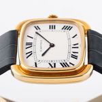 Cartier Vintage 9705 (1970) - White dial 35 mm Yellow Gold case (6/8)