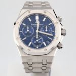 Audemars Piguet Royal Oak Chronograph 26239BC.OO.1220BC.01 (2021) - Blauw wijzerplaat 41mm Witgoud (2/4)