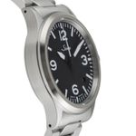Sinn 556 556.A (Unknown (random serial)) - Black dial 39 mm Steel case (7/8)