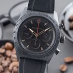 Tudor Fastrider Black Shield 42000CN (2018) - Zwart wijzerplaat 42mm Staal (3/8)