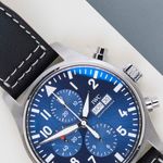 IWC Pilot Chronograph IW377714 (2020) - Blue dial 43 mm Steel case (3/8)