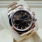 Rolex Daytona 116505 (2024) - Bruin wijzerplaat 40mm Roségoud (1/8)