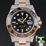 Rolex GMT-Master II 126711CHNR (2019) - Black dial 40 mm Gold/Steel case (1/8)