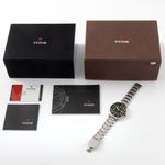 Tudor Black Bay 79220N (2016) - Black dial 41 mm Steel case (2/8)