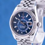 Rolex Sky-Dweller 326934 (2022) - Blue dial 42 mm Steel case (4/8)