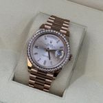 Rolex Day-Date 40 228345RBR (Onbekend (willekeurig serienummer)) - Roze wijzerplaat 40mm Roségoud (7/8)