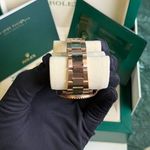 Rolex GMT-Master II 126715CHNR (2022) - Black dial 40 mm Rose Gold case (5/5)