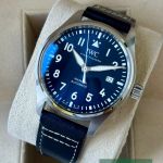 IWC Pilot Mark IW328203 (2025) - Blauw wijzerplaat 40mm Staal (3/7)