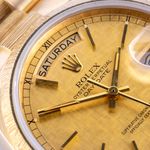 Rolex Day-Date 36 18078 (1981) - Champagne dial 36 mm Yellow Gold case (2/7)