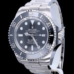 Rolex Sea-Dweller Deepsea 126660 (2022) - Black dial 44 mm Steel case (2/8)