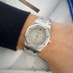 Audemars Piguet Royal Oak 15090ST (1997) - Silver dial 36 mm Steel case (2/8)
