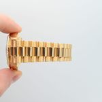 Rolex Day-Date 36 18238 (1994) - Blue dial 36 mm Yellow Gold case (9/9)