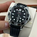 Omega Seamaster Diver 300 M 210.32.42.20.01.001 (2024) - Zwart wijzerplaat 42mm Staal (7/8)