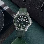 Omega Seamaster Diver 300 M 210.32.42.20.10.001 (Onbekend (willekeurig serienummer)) - Groen wijzerplaat 42mm Staal (1/8)