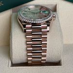 Rolex Day-Date 36 128235 (2020) - Diamond dial 36 mm Rose Gold case (4/8)