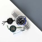 Rolex GMT-Master II 126710BLNR (2024) - Zwart wijzerplaat 40mm Staal (2/8)