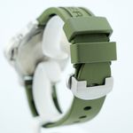 Panerai Luminor GMT Automatic PAM00244 (2013) - Black dial 40 mm Steel case (4/8)