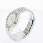 Unknown Unknown L2.537.4.72.6 (2025) - (3/5)