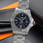 Breitling Avenger II Seawolf A17331 (Unknown (random serial)) - Black dial 45 mm Steel case (3/8)