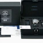 Panerai Luminor Submersible PAM00683 (2022) - Black dial 42 mm Steel case (4/8)