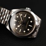 Tudor Black Bay 79660 (2023) - Grijs wijzerplaat 39mm Staal (2/8)