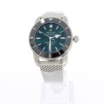 Breitling Superocean Heritage II 42 AB2010121L1A1 (2024) - Green dial 44 mm Steel case (1/4)