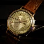 Movado Vintage Unknown (1945) - Champagne dial 33 mm Gold/Steel case (1/8)