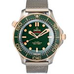 Omega Seamaster Diver 300 M 210.90.42.20.10.001 (2025) - Green dial 42 mm Titanium case (1/5)