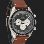 Omega Speedmaster Professional Moonwatch 311.32.42.30.01.001 (2017) - Black dial 42 mm Steel case (4/8)