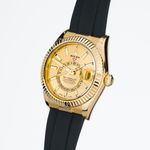 Rolex Sky-Dweller 326238 - (3/8)