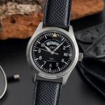 IWC Pilot Spitfire UTC IW325102 (2000) - Zwart wijzerplaat 39mm Staal (3/8)