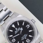 Rolex Explorer 214270 (2020) - Black dial 39 mm Steel case (3/8)