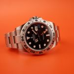 Rolex Explorer II 216570 (2020) - Black dial 42 mm Steel case (2/8)